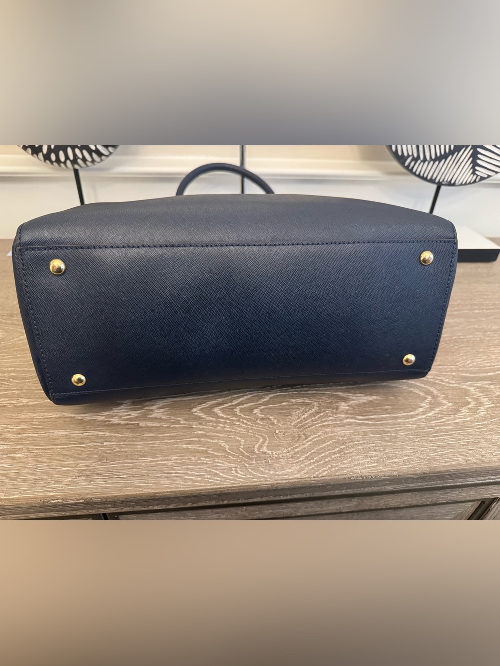 Michael Kors Navy Saffiano Dome Satchel with Gold Hardware. - Picture 8 of 12